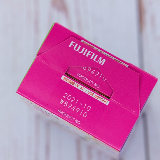 チェキ8+（専用フィルム20シート付）